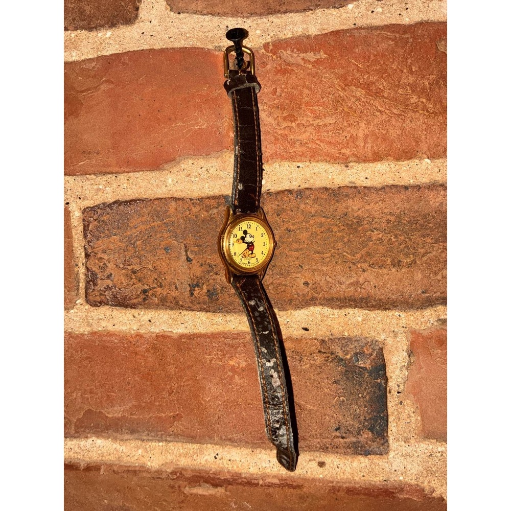 Lorus Disney Mickey Mouse Quartz Watch‎ Gold Tone Brown Leather Band Authentic
